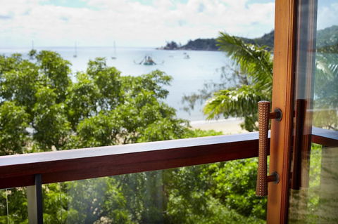 Lotus House - Tourism Caloundra 1