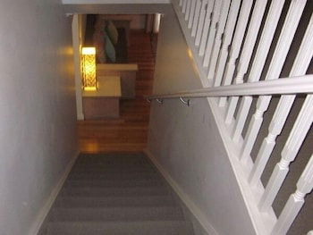 Ironbark - Deluxe Family Townhouse - Tourism Caloundra 0