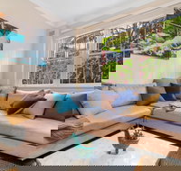 A PERFECT STAY - Bondi Beach Peach - Tourism Caloundra