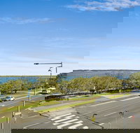 Sandy Shores on Golden Beach - Tourism Caloundra