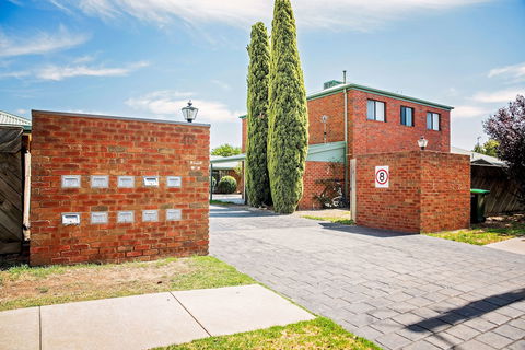Echuca Moama Holiday Accommodation 2 - Tourism Caloundra 4