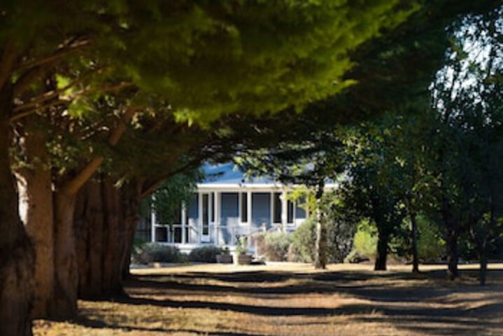 Wheatsheaf VIC Tourism Caloundra