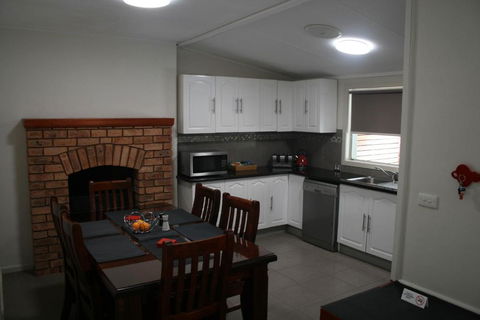34 On Emily - Tourism Caloundra 2