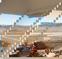 Manna Tree Farm -modern home with majestic views in stunning countryside - Tourism Caloundra