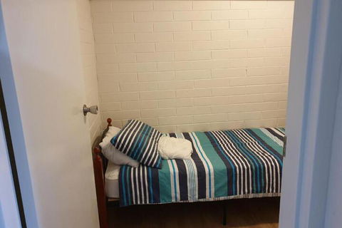 Unit 2 Breakaway Lodge - Tourism Caloundra 6