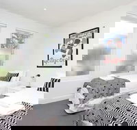 Brighton Beach Bayside Beauty - Tourism Caloundra