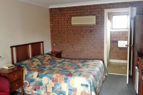 Bomaderry Motor Inn - Tourism Caloundra 5