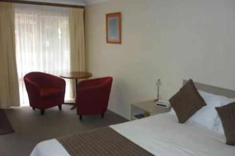 Bomaderry Motor Inn - Tourism Caloundra 7