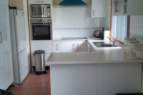 Rennies Beach House - Tourism Caloundra 7