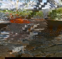 Azalea Cedar-Rose Villa - Tourism Caloundra