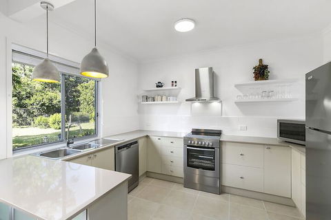 Kenilworth Boutique Accommodation - Tourism Caloundra 5
