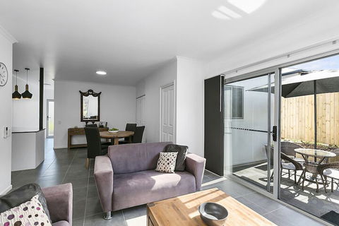 Kenilworth Boutique Accommodation - Tourism Caloundra 2