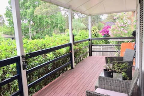 Comfy & Big Blue Cottage - Tourism Caloundra 0