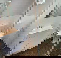 Paringa Hotel Motel - Tourism Caloundra