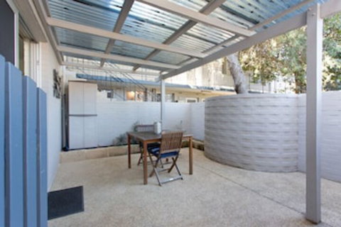 Shenton Park Hensman Road - Tourism Caloundra 0