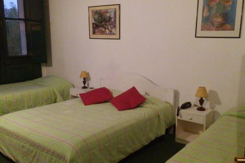 Cameron Lodge Cottage - Tourism Caloundra 5