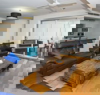 Maggies Beachfront Apt. 11 - Tourism Caloundra