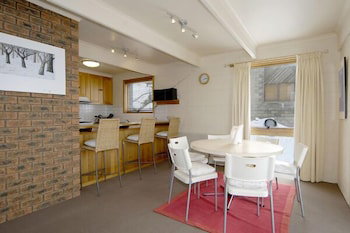 Alpine Haven 1 - Tourism Caloundra 4