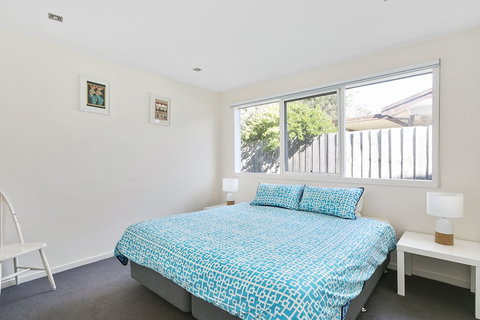 Front Beach House - Tourism Caloundra 6