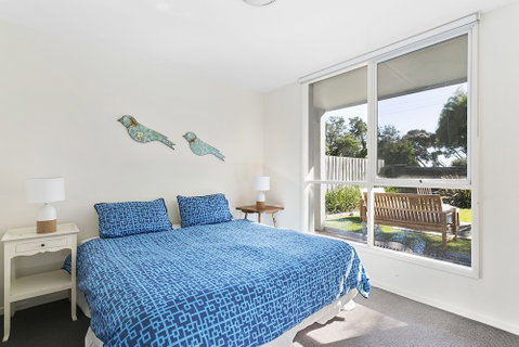 Front Beach House - Tourism Caloundra 5