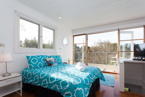 Sunseeker Cottage - Tourism Caloundra 3