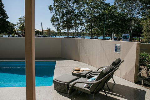 Lazy Days 2 - Tourism Caloundra 2