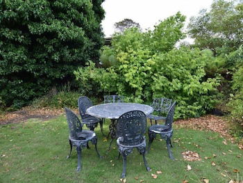 Nautique Beach House - Tourism Caloundra 0