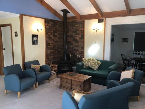 Blue Range Cottage - Tourism Caloundra 3