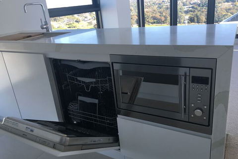 Panoramic Views In Brand New Apartment - Tourism Caloundra 5