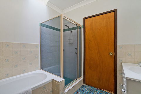 Centennial Terrace Apartments - Tourism Caloundra 7