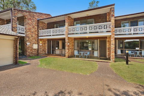 Centennial Terrace Apartments - Tourism Caloundra 0
