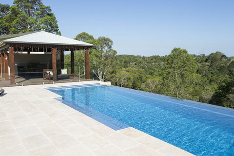 Mapleton Springs - Tourism Caloundra 4