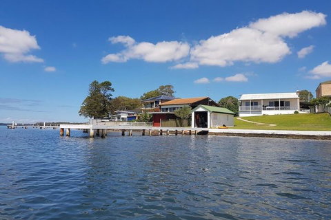 Lake Escape - Lake Macquarie - Tourism Caloundra 2
