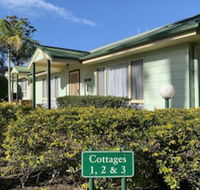 Obadiah Country Cottages - Tourism Caloundra