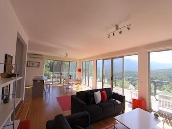 Stirling View - Tourism Caloundra 6