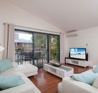 Starfish Lodge 1 / 1A Messines Street - Tourism Caloundra
