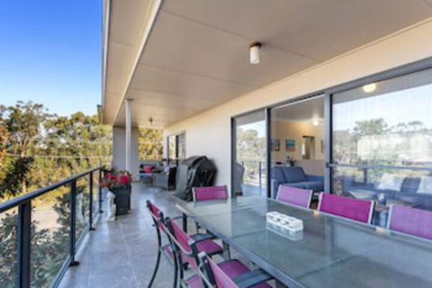 Indah Pantai 84 Lentara Street - Tourism Caloundra 0