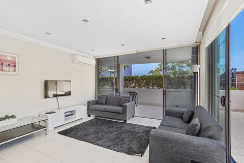 Shoal Bay Road Aura Apartments Unit 05 59 - Tourism Caloundra 2