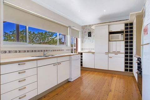 Summerside 43 Lentara Street - Tourism Caloundra 5