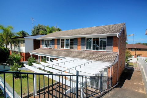 Summerside 43 Lentara Street - Tourism Caloundra 4