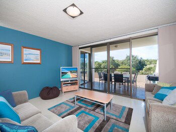 Dunes Unit 13 / 38 Marine Drive - Tourism Caloundra 1