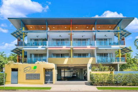 Elsey On Parap - Tourism Caloundra 0