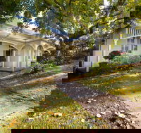 Beecroft House