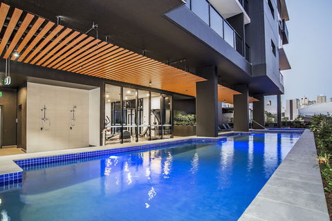 Arise Atlas - Tourism Caloundra 0