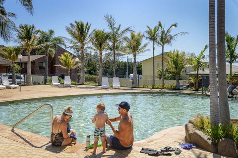 Ingenia Holidays Merry Beach - Tourism Caloundra 3