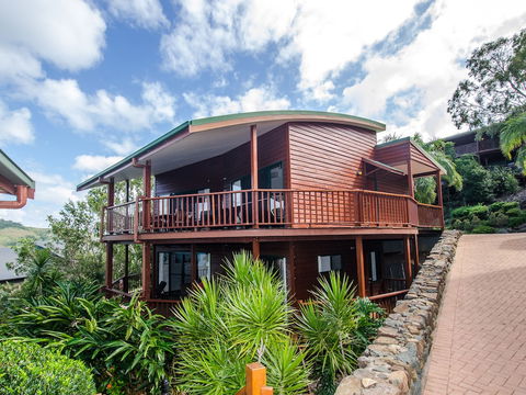 Casuarina 1 On Hamilton Island - Tourism Caloundra 4