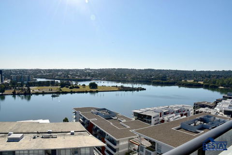Designer Waterfront Home SH1206 - Tourism Caloundra 1