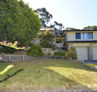 Pet Friendly Lentara St. 10 Fingal Bay - Tourism Caloundra