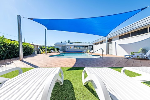 Holiday Haven Burrill Lake - Tourism Caloundra 3