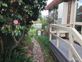 The Glen Family House - Tourism Caloundra 0